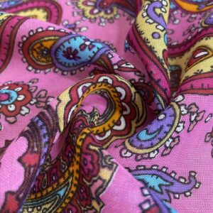Pembe Şal Desenli Tülbent Kumaş 50 Pembe Şal Desenli Tülbent Kumaş 50