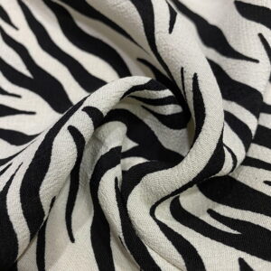Zebra Desenli Maroken Krep Kumaş 73 Zebra Desenli Maroken Krep Kumaş 73