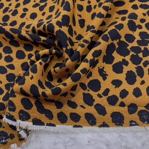 Leopar Desenli Krep Kumaş 81 Leopar Desenli Krep Kumaş 81
