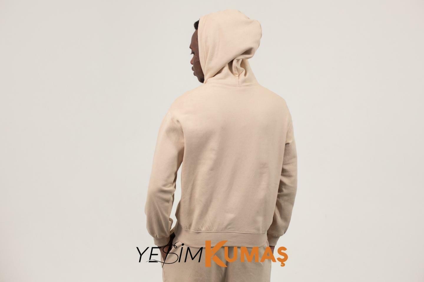 sweatshirt-kumasi-1